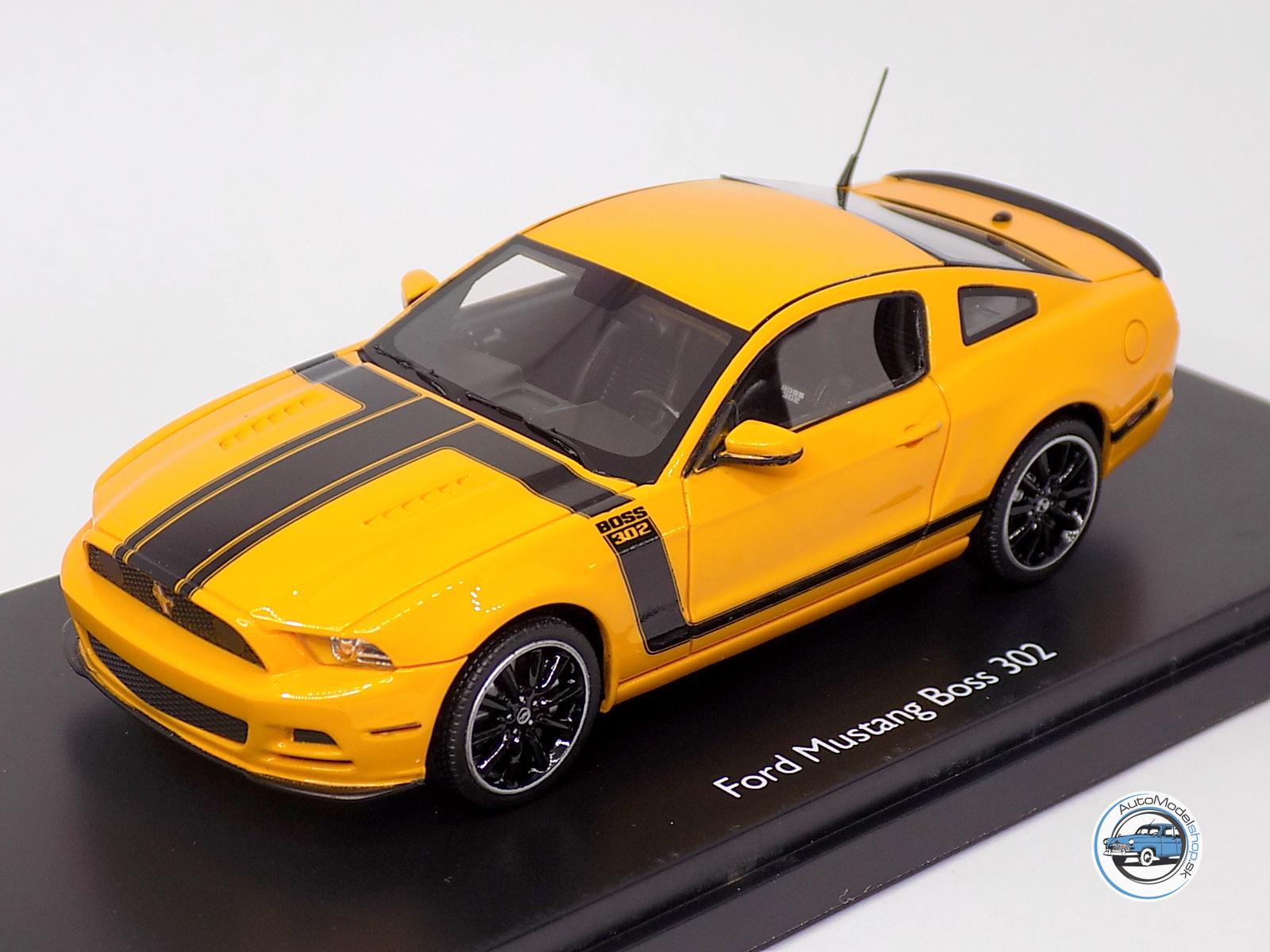 FORD MUSTANG BOSS 302 - 1:43 SCHUCO PRO.R43