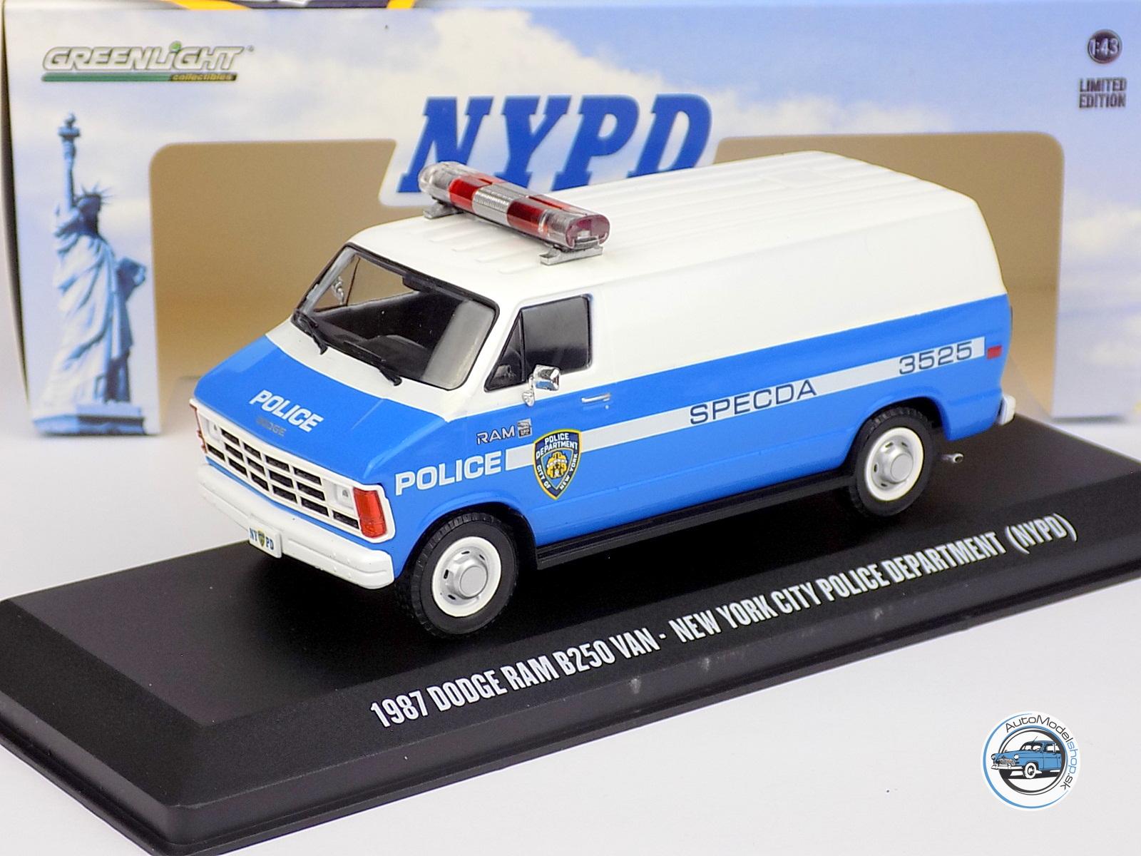 DODGE RAM B250 VAN NEW YORK POLICE DEPARTMENT NYPD  - POLICIA USA 1987 - 1:43 GREENLIGHT