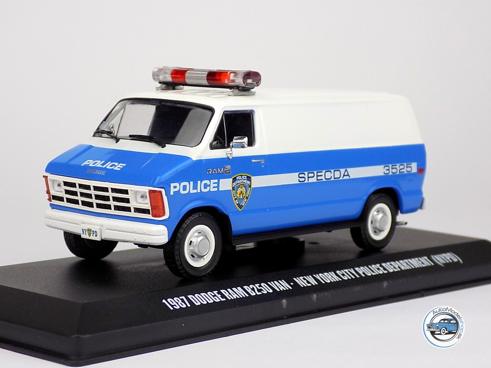 DODGE RAM B250 VAN NEW YORK POLICE DEPARTMENT NYPD  - POLICIA USA 1987 - 1:43 GREENLIGHT - Image 2