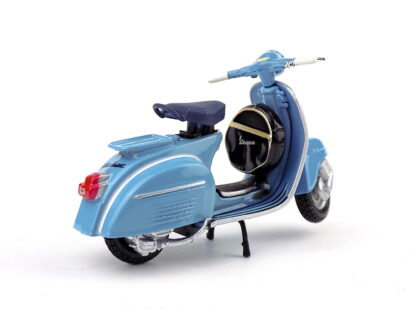 PIAGGIO VESPA 150 SUPER 1965 - 1:18 MAISTO - Image 3