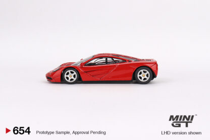 McLAREN F-1 ROAD CAR 1993 - 1:64 MiniGT - Image 4