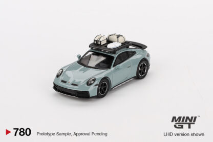 PORSCHE 911 992 DAKAR 3.0 COUPE WITH PACK ROOF ACCESSORIES 2023 - 1:64 MiniGT - Image 2