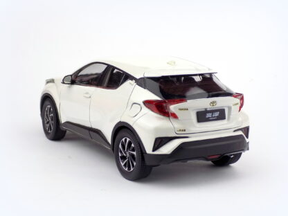 TOYOTA C-HR 1:18 PAUDI - Image 4