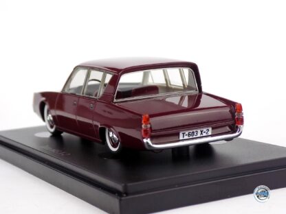 TATRA 603 X/2 ČESKOSLOVENSKO 1966 + USB KATALÓG KNIHA ROKA 2024 – 1:43 AUTOCULT - Image 4