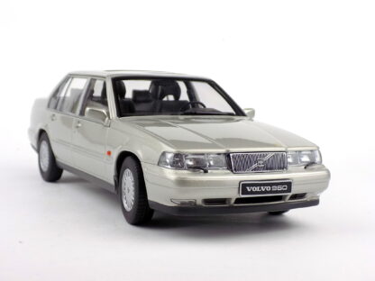 VOLVO 960 1996 - TRIPLE9 - Image 4