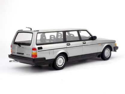 VOLVO  240GL SW 1986 - 1:18 MINICHAMPS - Image 4