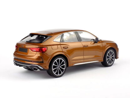 AUDI RS Q3 2019 - 1:18 MINICHAMPS - Image 3