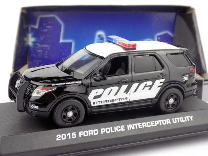 FORD POLICE INTERCEPTOR 2015 - 1:43 MOTORMAX