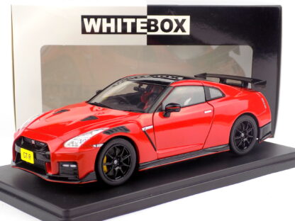 NISSAN  GT-R NISMO COUPE 2021 - 1:24 WHITEBOX