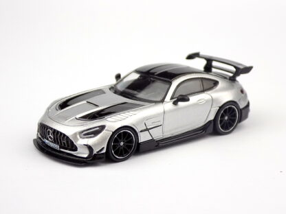 MERCEDES BENZ AMG GT V8 BLACK SERIES 2021 - 1:64 TARMAC WORKS - Image 2