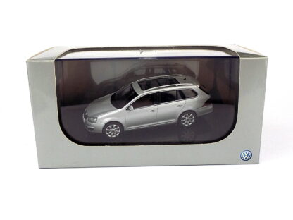 VOLKSWAGEN GOLF V VARIANT 2007 - 1:43 AUTOART - Image 4