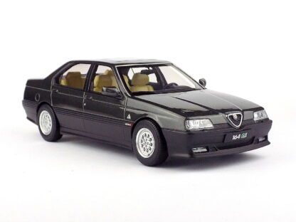 ALFA ROMEO 164 Q4 1994 - 1:18 TRIPLE9 - Image 3