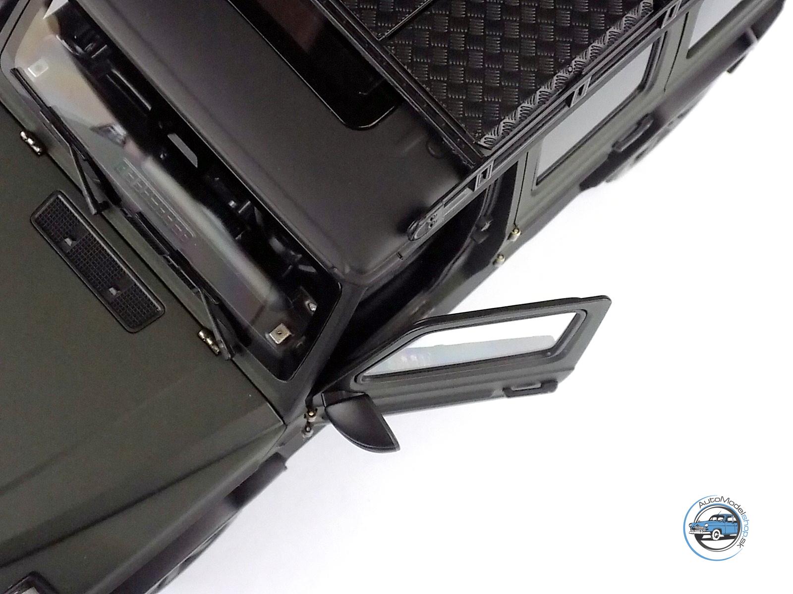 MERCEDES BENZ G CLASS PROFESIONAL LINE W465 - 1:18 NOREV DEALER EDITION - Image 8