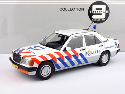 MERCEDES BENZ 190E (W201) N 67 HOLANDSKÁ DIAĽNIČNÁ POLÍCIA 1993 - 1:18 TRIPLE9