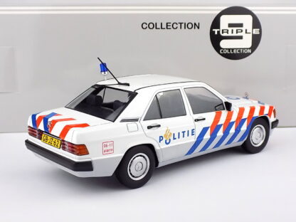 MERCEDES BENZ 190E (W201) N 67 HOLANDSKÁ DIAĽNIČNÁ POLÍCIA 1993 - 1:18 TRIPLE9 - Image 2