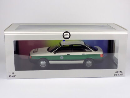 AUDI 80 B3 POLIZEI GERMANY 1989 - 1:18 TRIPLE9 - Image 3