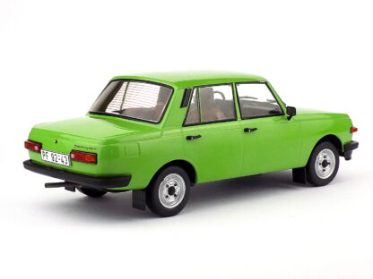WARTBURG 353 1985 - 1:18 MCG - Image 3