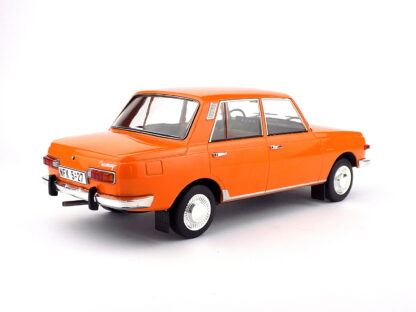 WARTBURG  353 1967 - 1:18 MCG - Image 3