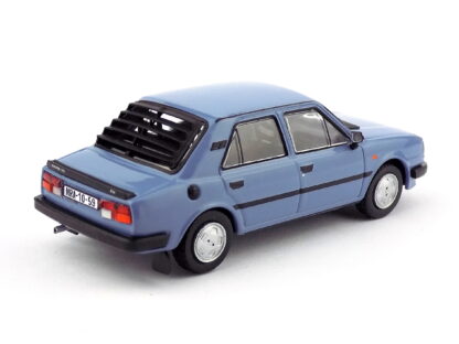 ŠKODA 135 GL TUZEX 1:43 DeA - Image 3