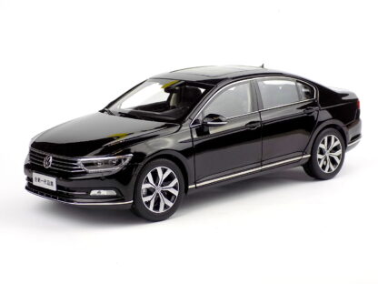 VOLKSWAGEN PASSAT B8 1:18 PAUDI - Image 2
