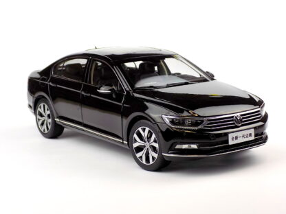 VOLKSWAGEN PASSAT B8 1:18 PAUDI - Image 3