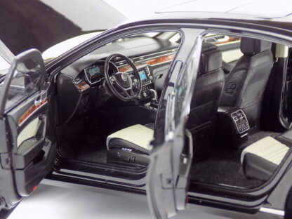 VOLKSWAGEN PASSAT B8 1:18 PAUDI - Image 9