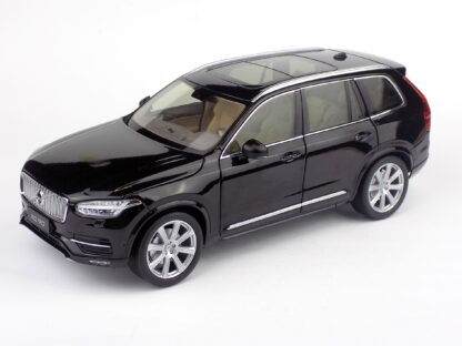 VOLVO XC90 1:18 PAUDI - Image 2