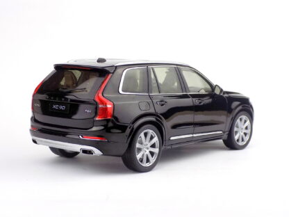 VOLVO XC90 1:18 PAUDI - Image 5