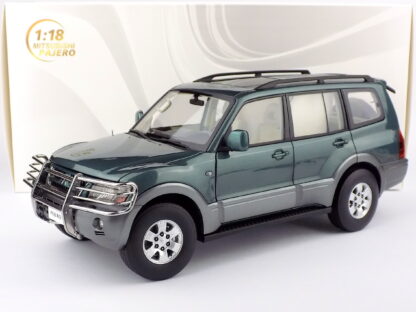 MITSUBISHI PAJERO 3.5L V6 V73 2006 - 1:18 SUN STAR - Image 2