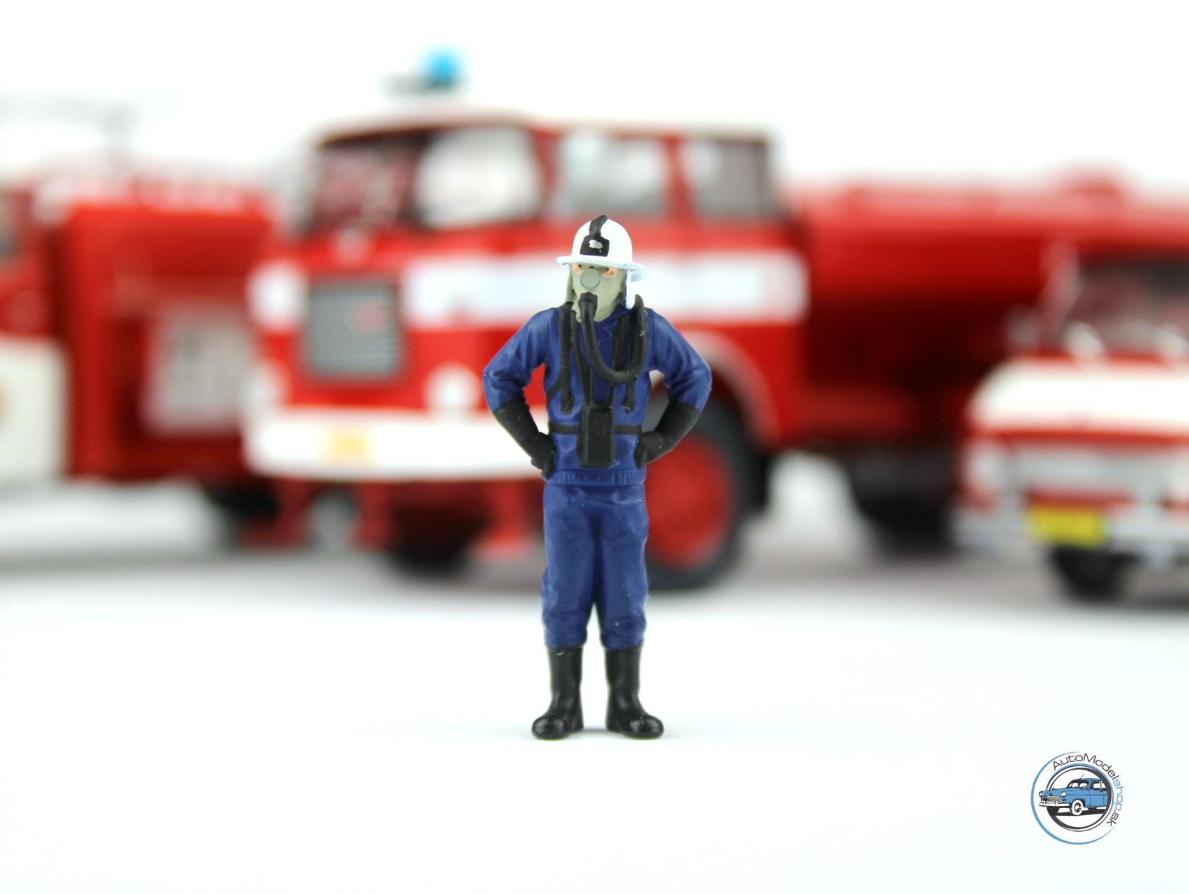 Figúrka z edície HASIČI - typ1 1:43