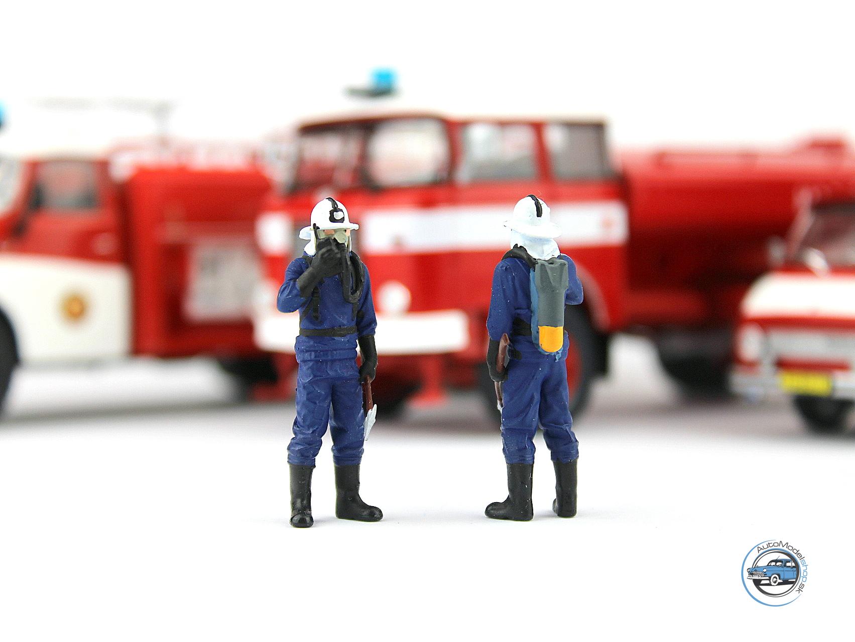 Figúrka z edície HASIČI - typ5 1:43 - Image 2