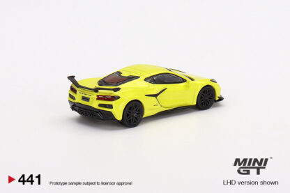 Chevrolet Corvette Z06 2023 Acceler Yellow - 1:64 MiniGT - Image 3