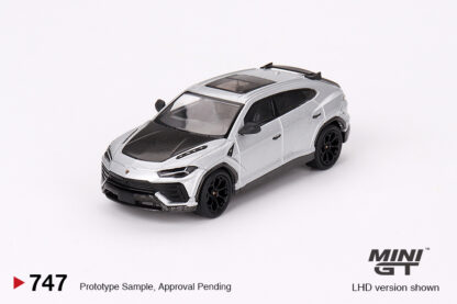 Lamborghini Urus Performante Grigio Nimbus - 1:64 MiniGT - Image 2