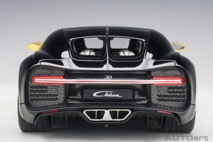 BUGATTI CHIRON 2017 - 1:18 AUTOART - Image 7