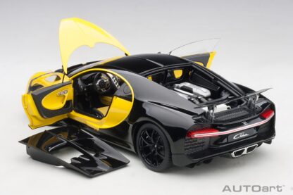 BUGATTI CHIRON 2017 - 1:18 AUTOART - Image 17
