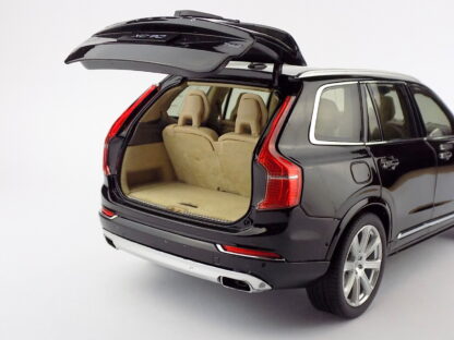 VOLVO XC90 - 1:18 PAUDI - Image 4