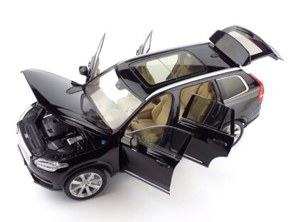 VOLVO XC90 - 1:18 PAUDI - Image 5