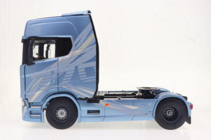 SCANIA  S770 V8 HIGHLINE 2021 - 1:24 SOLIDO - Image 3