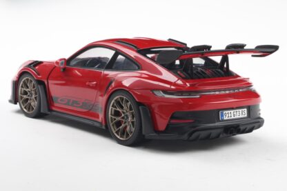 PORSCHE 911 992 GT3 RS COUPE 2024 - 1:18 SOLIDO - Image 10