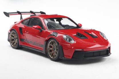 PORSCHE 911 992 GT3 RS COUPE 2024 - 1:18 SOLIDO - Image 6