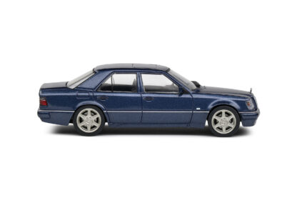 MERCEDES BENZ TRIEDA E 500E E60 AMG (W124) 1994 - 1:43 - Image 5