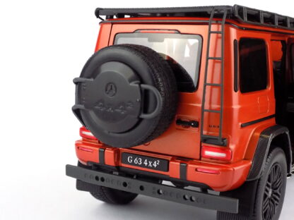 MERCEDES BENZ  G G63 AMG V8 BITURBO 4×4² (W463) 2022 - 1:18 Iscale - Image 10