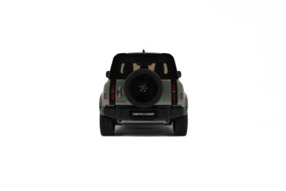 LAND ROVER DEFENDER P400 X DYNAMIC HSE PANGEA GREEN 2021 - 1:18 GT SPIRIT - Image 7