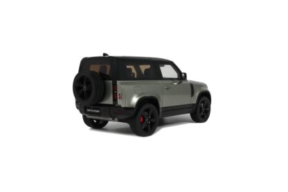 LAND ROVER DEFENDER P400 X DYNAMIC HSE PANGEA GREEN 2021 - 1:18 GT SPIRIT - Image 5