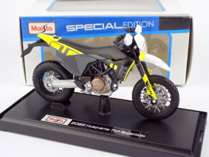 HUSQVARNA HUSKY 701 SUPERMOTO 2023 - 1:18 MAISTO