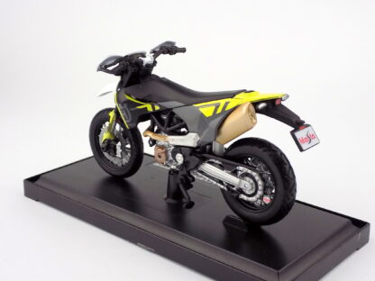 HUSQVARNA HUSKY 701 SUPERMOTO 2023 - 1:18 MAISTO - Image 3