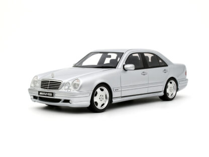 MERCEDES BENZ E55 AMG W210 2001 - 1:18 OTTOMobile