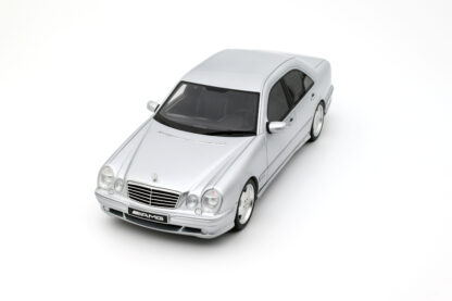 MERCEDES BENZ E55 AMG W210 2001 - 1:18 OTTOMobile - Image 7