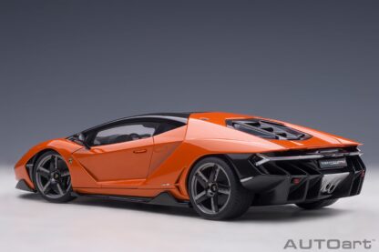 LAMBORGHINI CENTENARIO 2016 - 1:18 AUTOART - Image 2