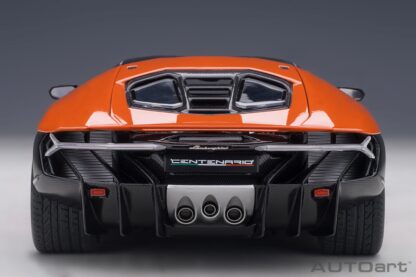 LAMBORGHINI CENTENARIO 2016 - 1:18 AUTOART - Image 6